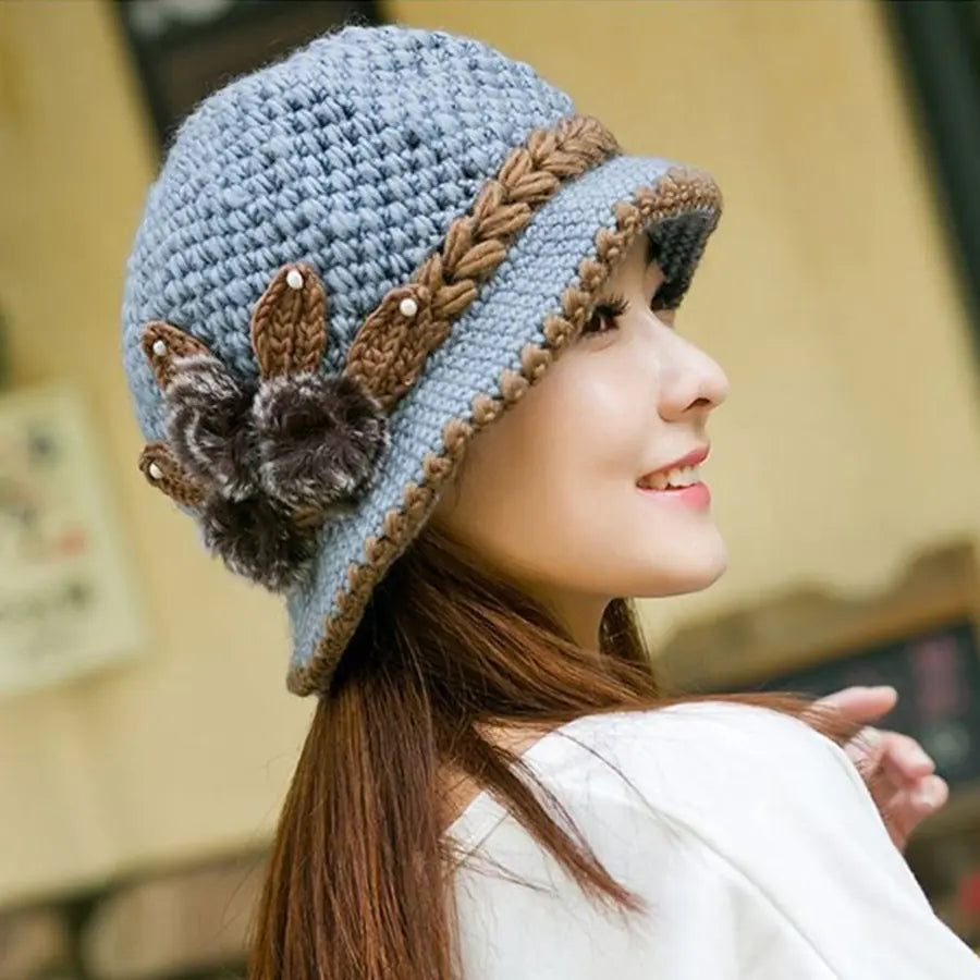 Warm Wool Knitted Earmuff Cap for Women (Fashionable)