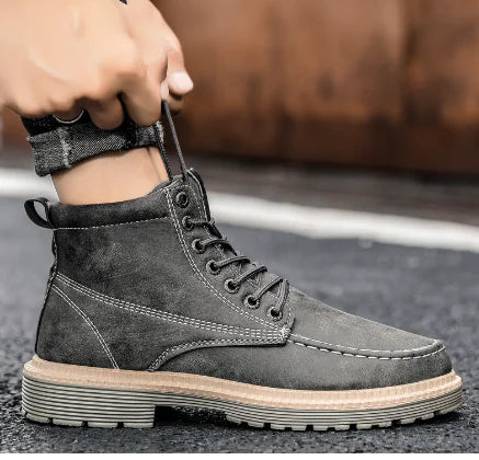 Men's Retro Fashion Casual Leather Tooling Boots