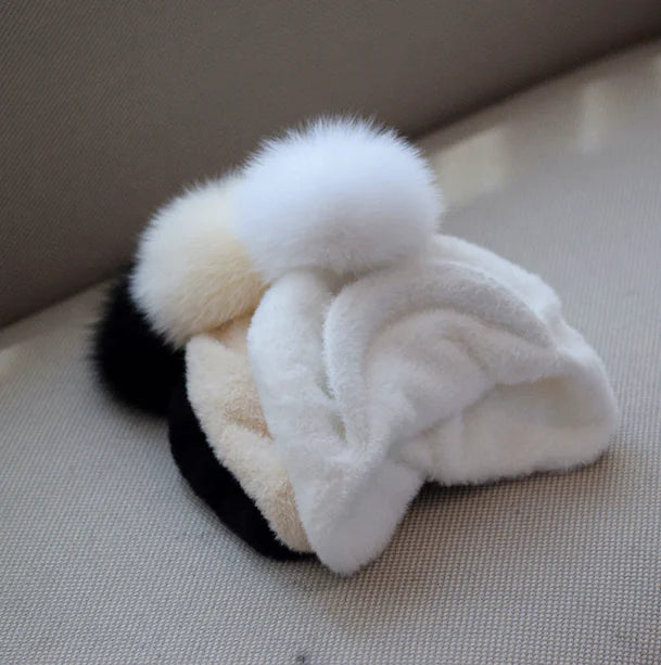 Warm Ushanka Pilot Hat with Earflaps for Women