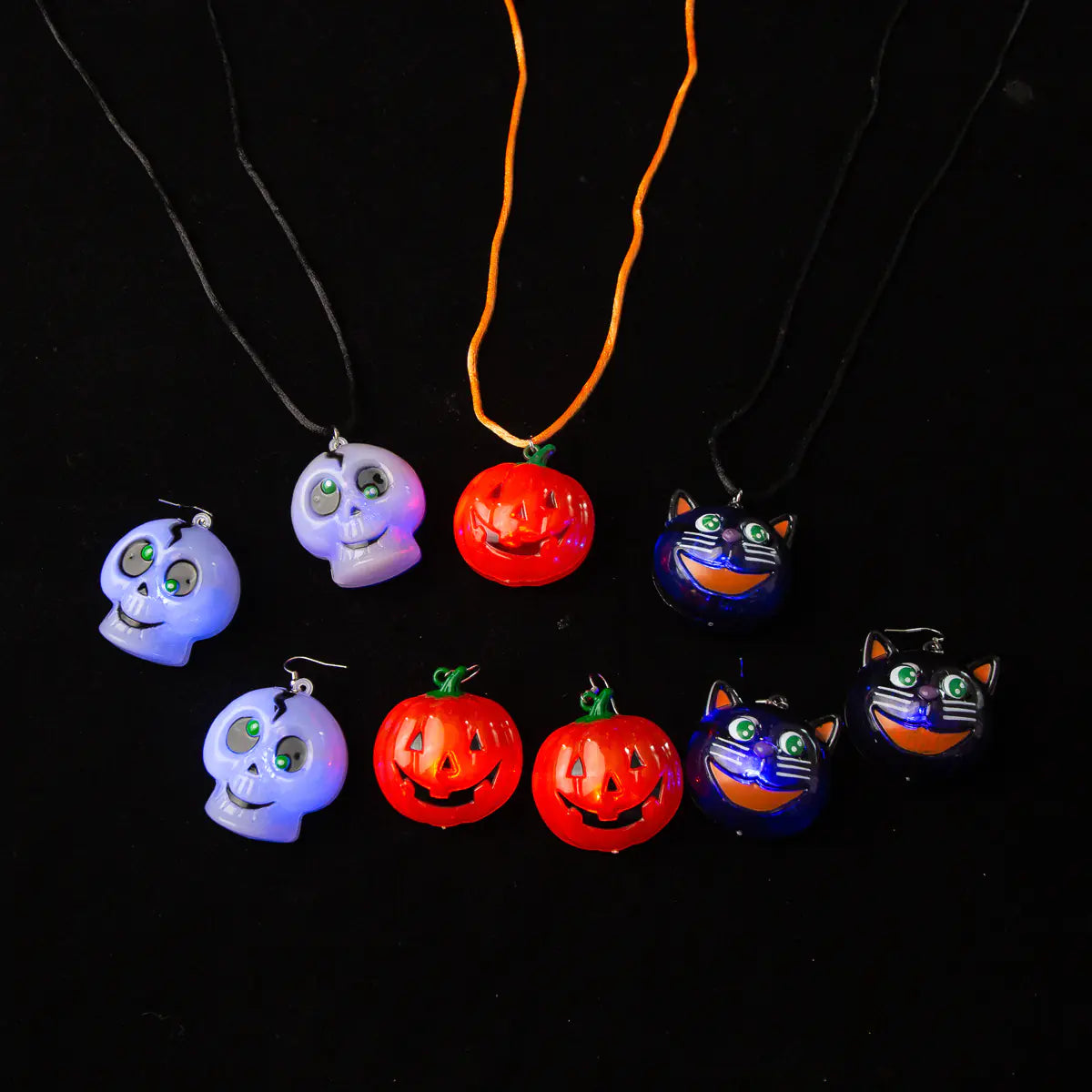 Cool Halloween Necklace Keychain with LED Pumpkin Ghosts