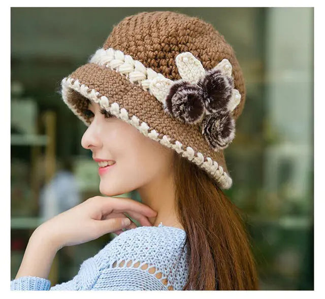 Warm Wool Knitted Earmuff Cap for Women (Fashionable)